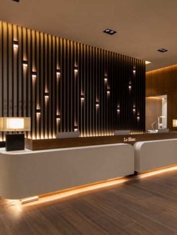 Le blanc dental clinic