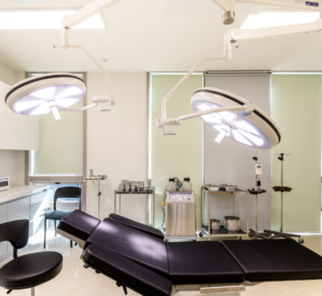 vip plastic surgery surgery room