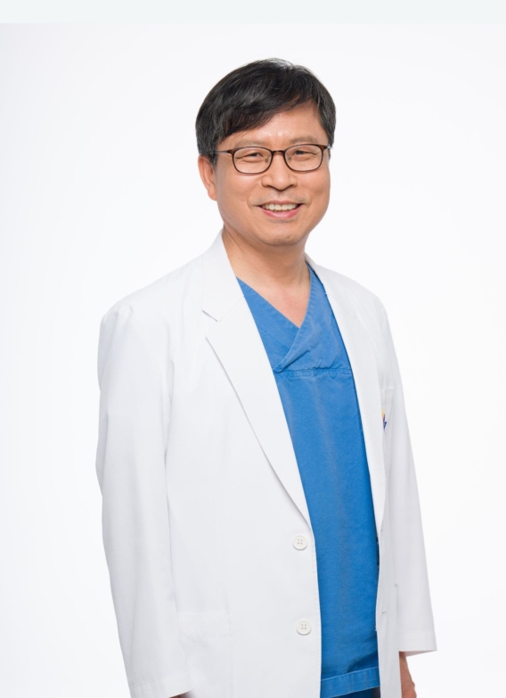 Dr. Hong Su Jin