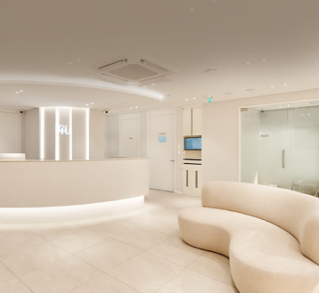 chiu dental clinic lobby